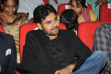 Attarintiki Daredi Thank You Meeting
